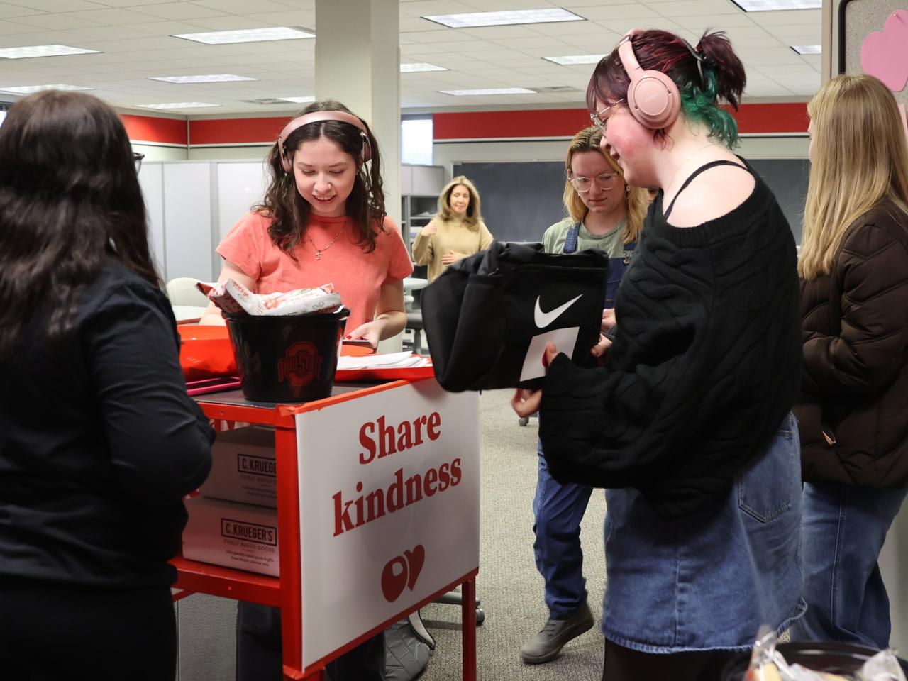 Sharing kindness and cookies in the Learning Center