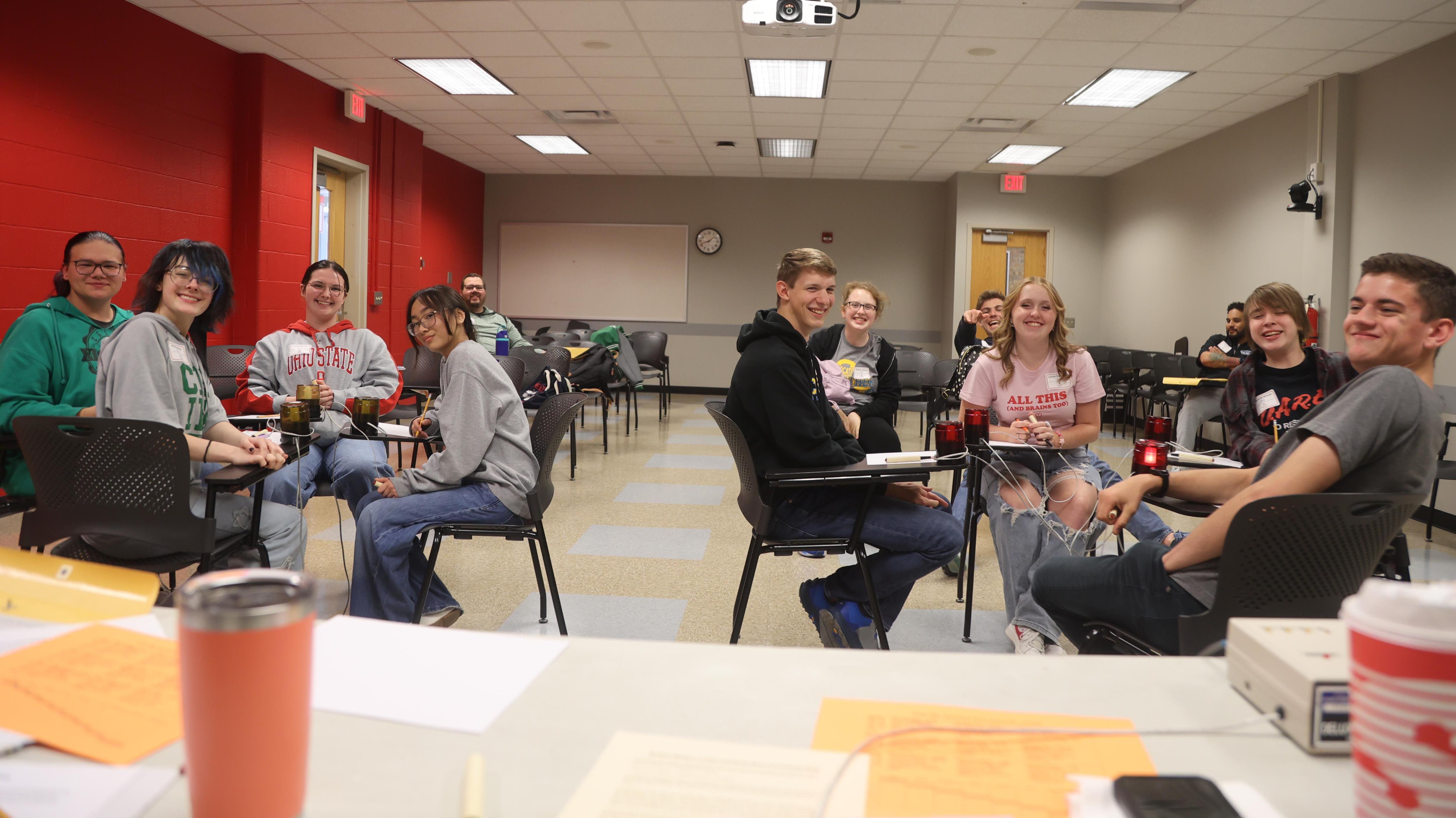 Two scholastic bowl teams compete. 